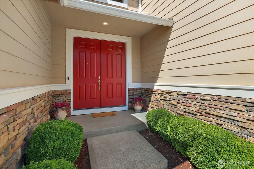 Photo of 7019 135th Street SE, Snohomish, WA 98296 (MLS # 2412073)