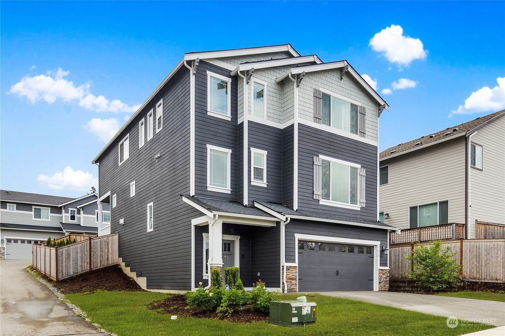 Photo of 25818 203rd Avenue SE, Covington, WA 98042 (MLS # 2193947)