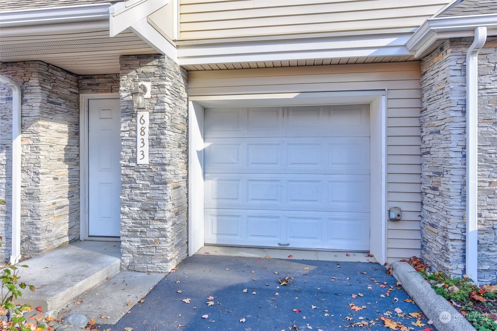 Photo of 6833 SE Cougar Mountain Way #2, Bellevue, WA 98006 (MLS # 2015930)