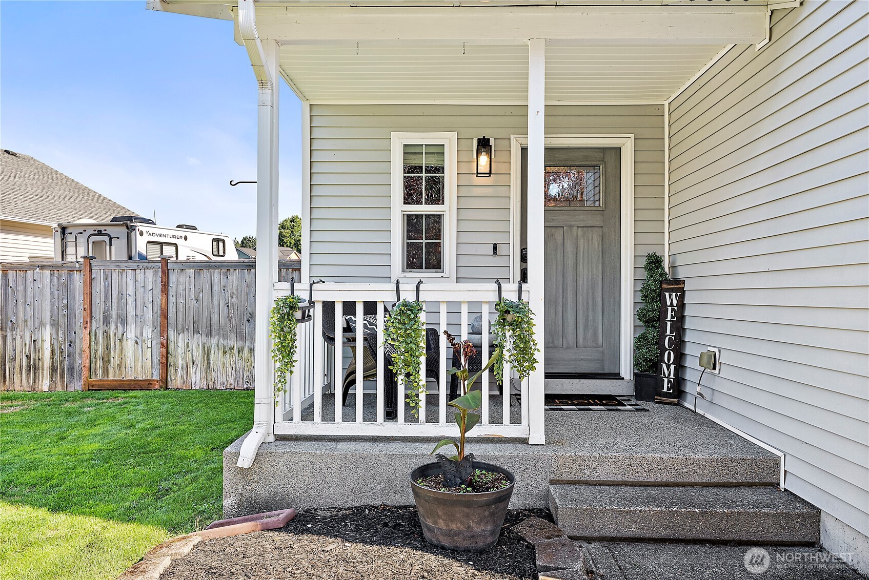 11107 212th Street E