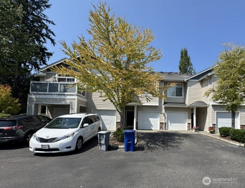 Photo of 1855 Trossachs Boulevard SE #2201, Sammamish, WA 98075 (MLS # 2567093)