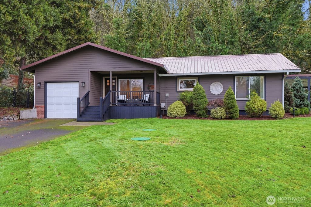 Photo of 5630 Meeker Drive, Kalama, WA 98625 (MLS # 2463742)