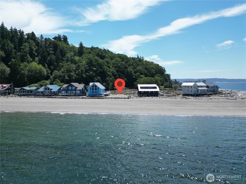 10 Sandpoint Way Hat Island WA 98206