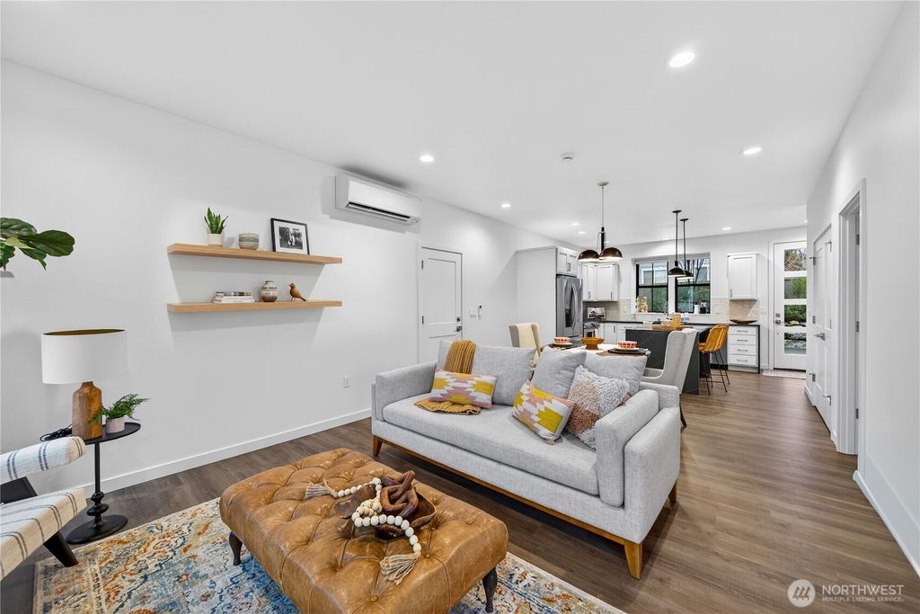 Photo of 3908 Crosswinds Court, Anacortes, WA 98221 (MLS # 2495490)