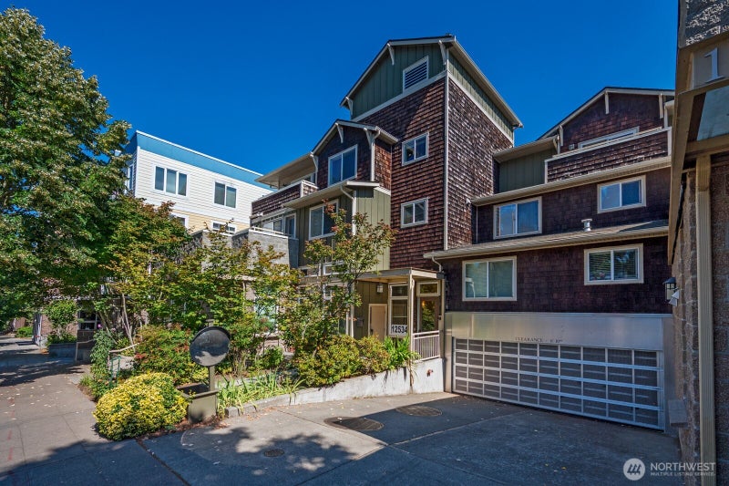 12534 15th Avenue NE 36