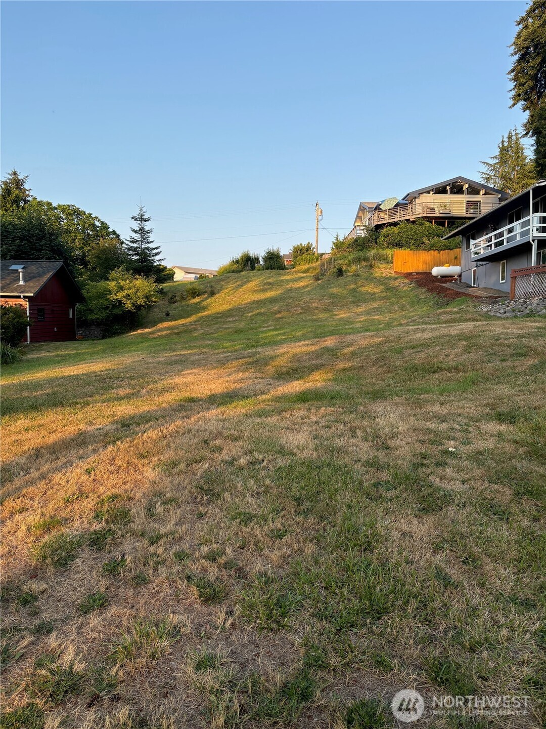 10142 Steamboat Island Road NW