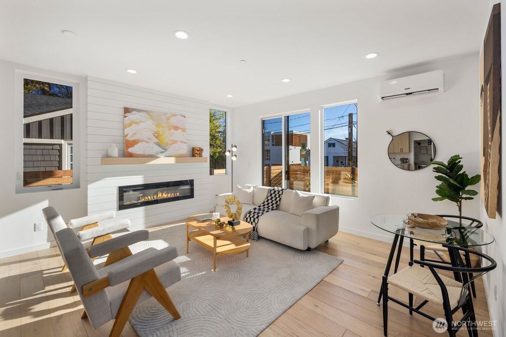 Photo of 528 N 72nd Street, Seattle, WA 98103 (MLS # 2459303)