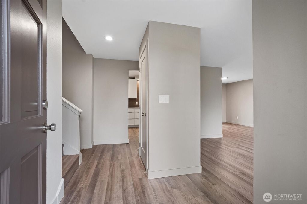 Photo of 16900 NE 32nd Street, Bellevue, WA 98008 (MLS # 2481410)