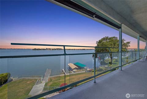 Photo of 2600 W Marina Drive #5, Moses Lake, WA 98837 (MLS # 2551498)
