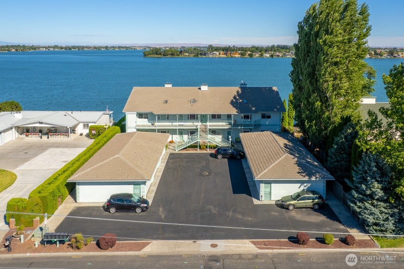 2600 W Marina Drive 5