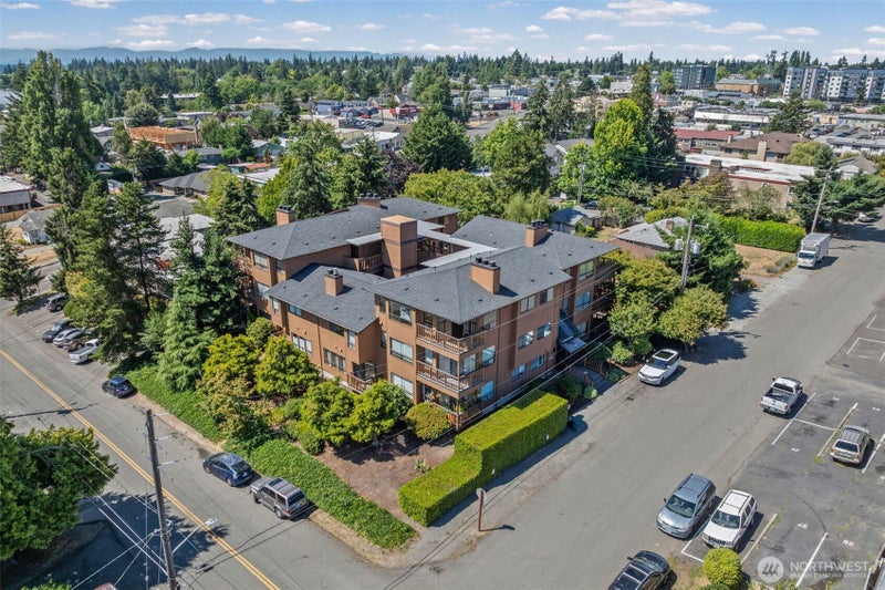 15525 6th Avenue SW 14