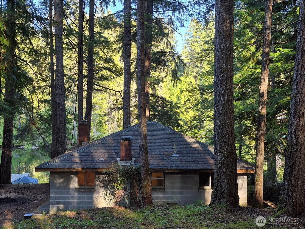 Photo of 0 1375X Wye Lake Boulevard SW, Port Orchard, WA 98367 (MLS # 2528313)