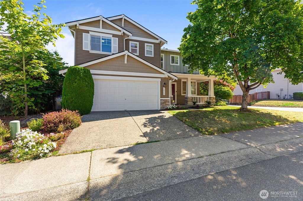 Photo of 12909 67th Avenue SE, Snohomish, WA 98296 (MLS # 2424271)