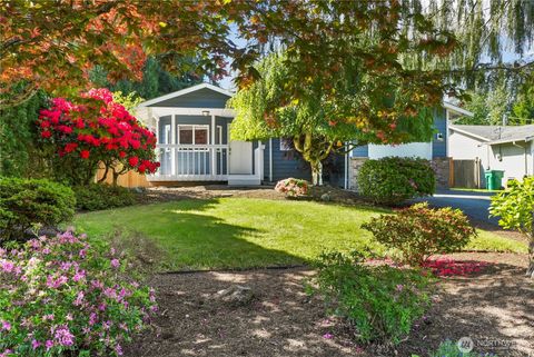 Photo of 10114 Idaho Avenue, Everett, WA 98204 (MLS # 2531145)