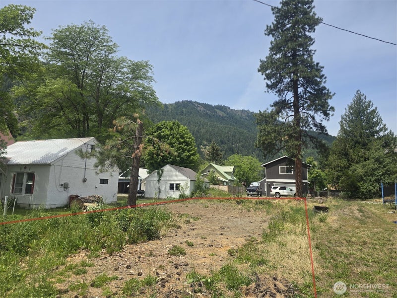 230 Benton Street