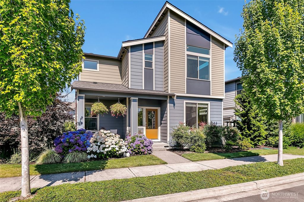Photo of 32725 Maple Avenue SE, Black Diamond, WA 98010 (MLS # 2411717)