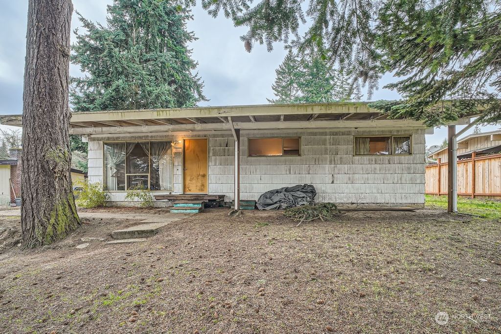 Photo of 20115 Des Moines Memoral Drive, Seattle, WA 98198 (MLS # 2328547)