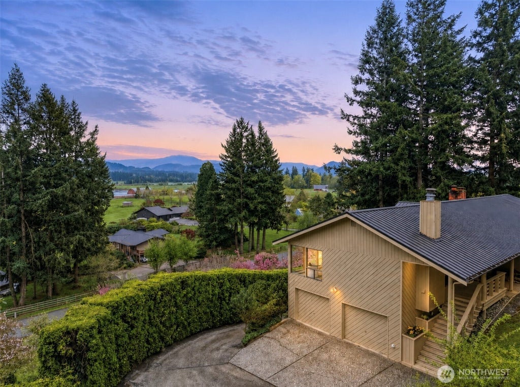 Photo of 40215 278th Avenue SE, Enumclaw, WA 98022 (MLS # 2575638)