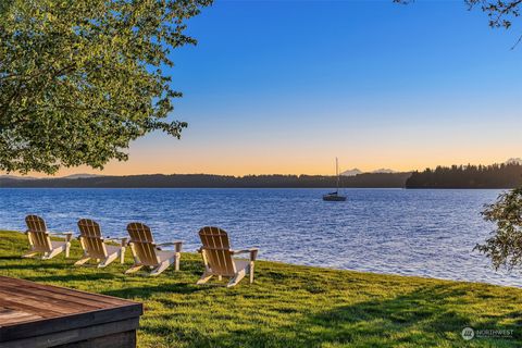 14433 Silven Avenue NE Bainbridge Island WA 98110