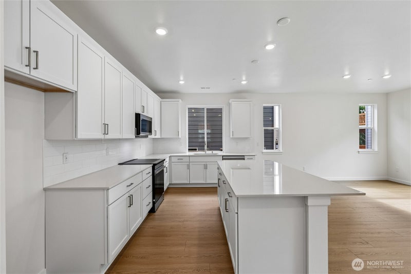 10308 6th Place SE SW 14