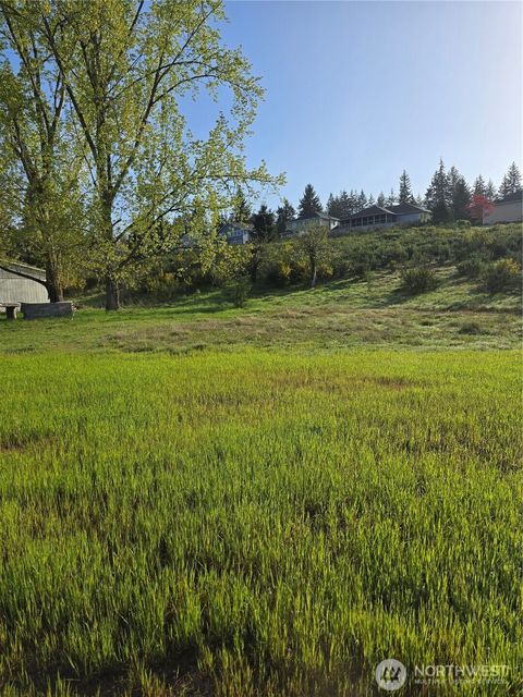 Photo of 140 E Virgil Drive W, Allyn, WA 98524 (MLS # 2513709)