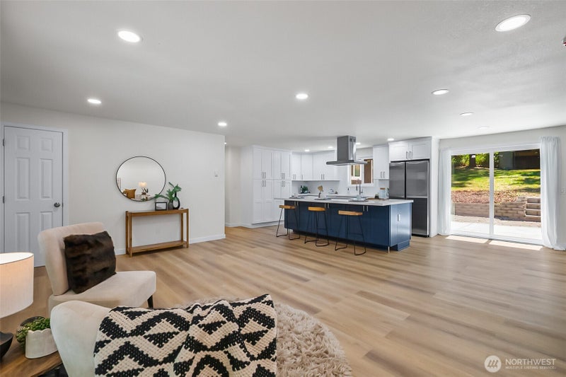 13304 Elliott Road