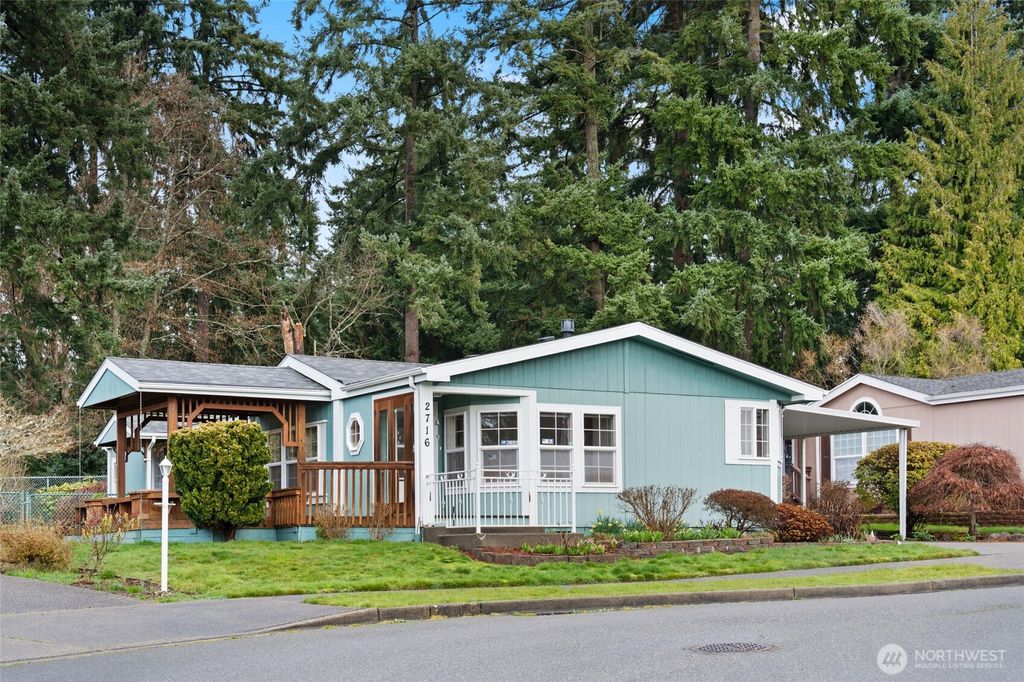 Photo of 2716 S 371st Street, Federal Way, WA 98003 (MLS # 2490918)