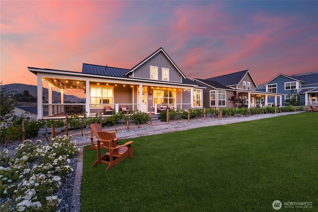 Photo of 250 Bobcat Lane, Chelan, WA 98816 (MLS # 2489423)