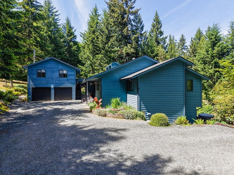 492 Walkabout Way