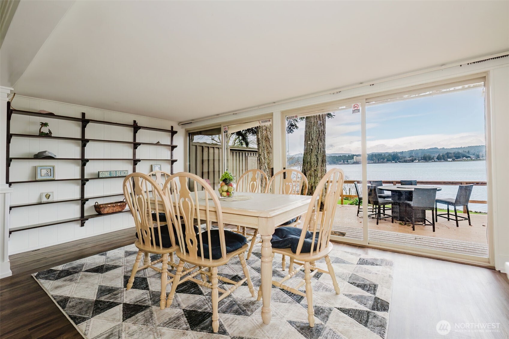3153 Rocky Point Rd NW