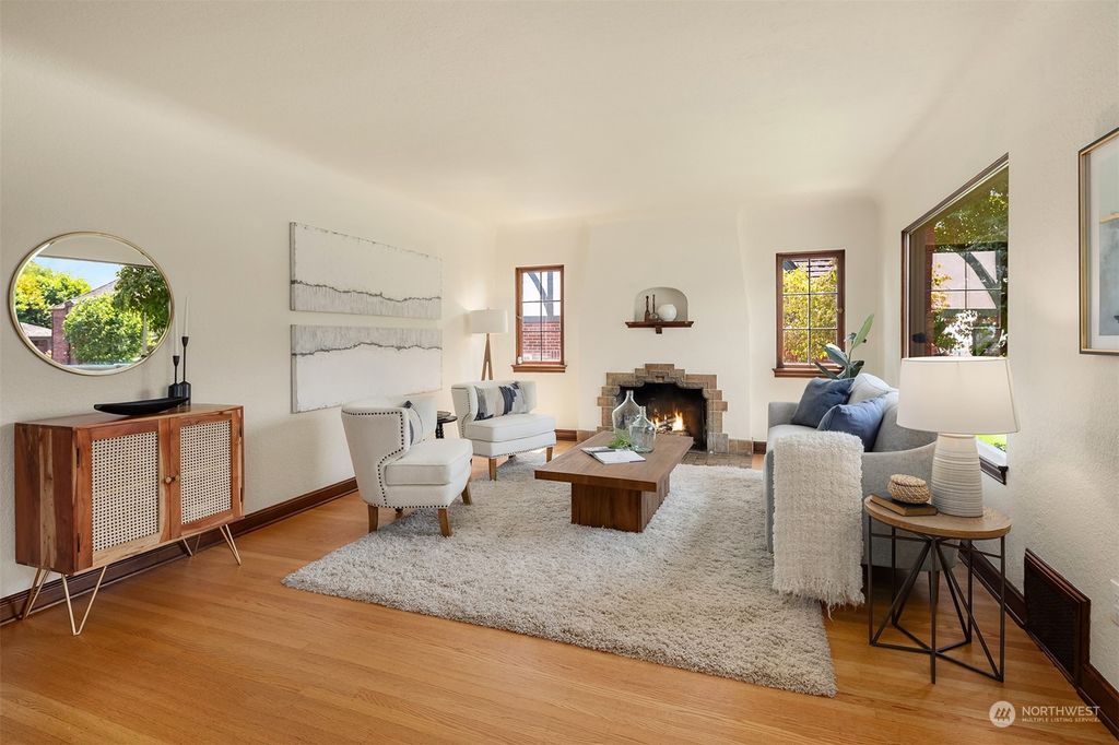 Photo of 2024 36th Avenue W, Seattle, WA 98199 (MLS # 2135518)