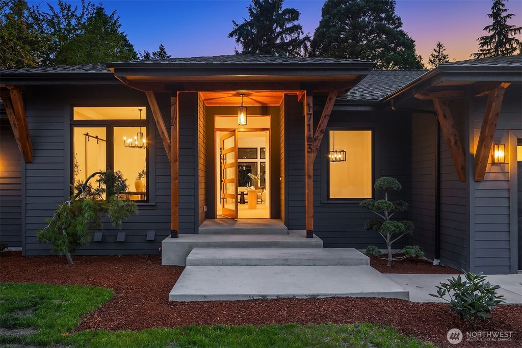 Photo of 17163 4th Avenue SW, Normandy Park, WA 98166 (MLS # 2396215)