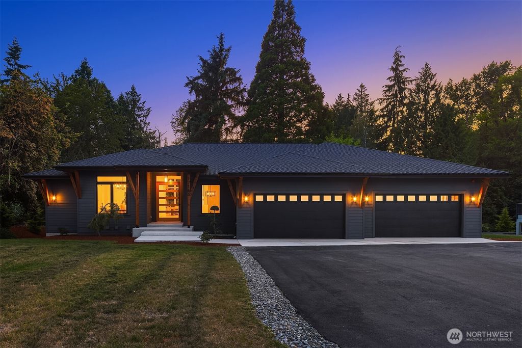 Photo of 17163 4th Avenue SW, Normandy Park, WA 98166 (MLS # 2396215)
