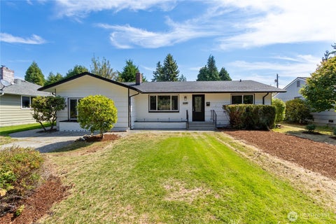 Photo of 2125 N Highland Street, Tacoma, WA 98406 (MLS # 2576747)