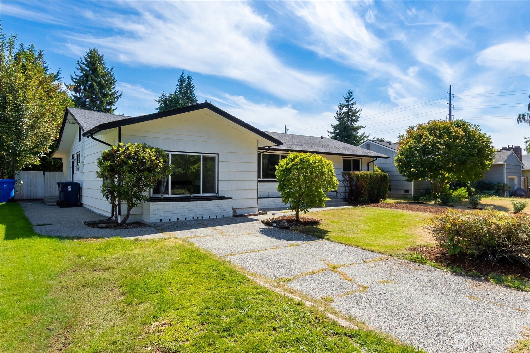 2125 N Highland Street