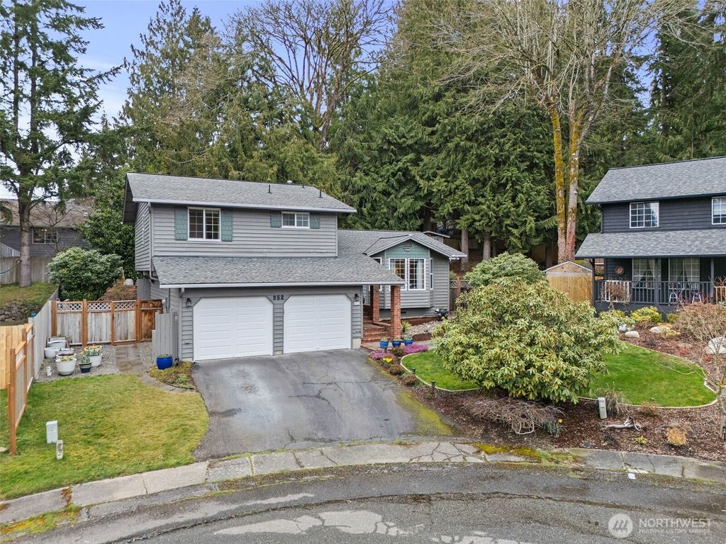 Photo of 952 Marwood Drive NE, Bremerton, WA 98311 (MLS # 2492464)