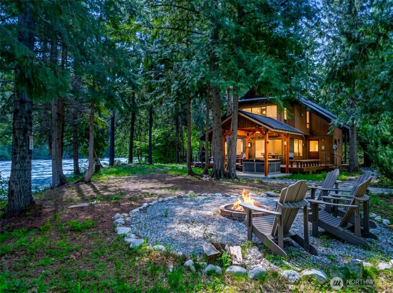 2304 Pine Tree Road