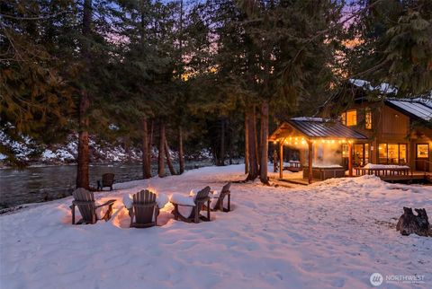 Photo of 2304 Pine Tree Lane, Leavenworth, WA 98826 (MLS # 2471561)