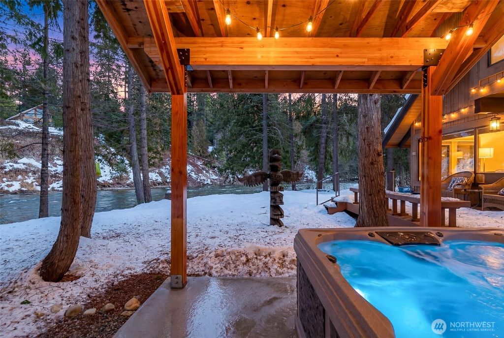 Photo of 2304 Pine Tree Lane, Leavenworth, WA 98826 (MLS # 2471561)