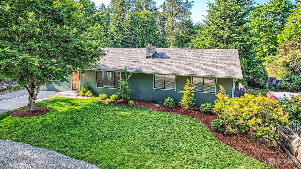 Photo of 16030 SE 130th Street, Renton, WA 98059 (MLS # 2078412)
