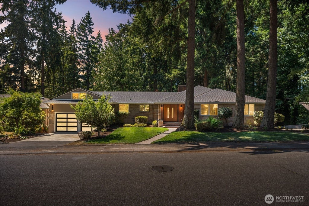 Photo of 13237 8th Avenue NW, Seattle, WA 98177 (MLS # 2550162)