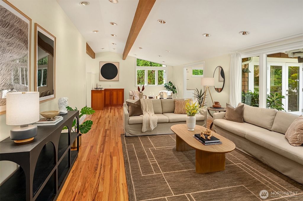 Photo of 4510 48th Avenue NE, Seattle, WA 98105 (MLS # 2431743)