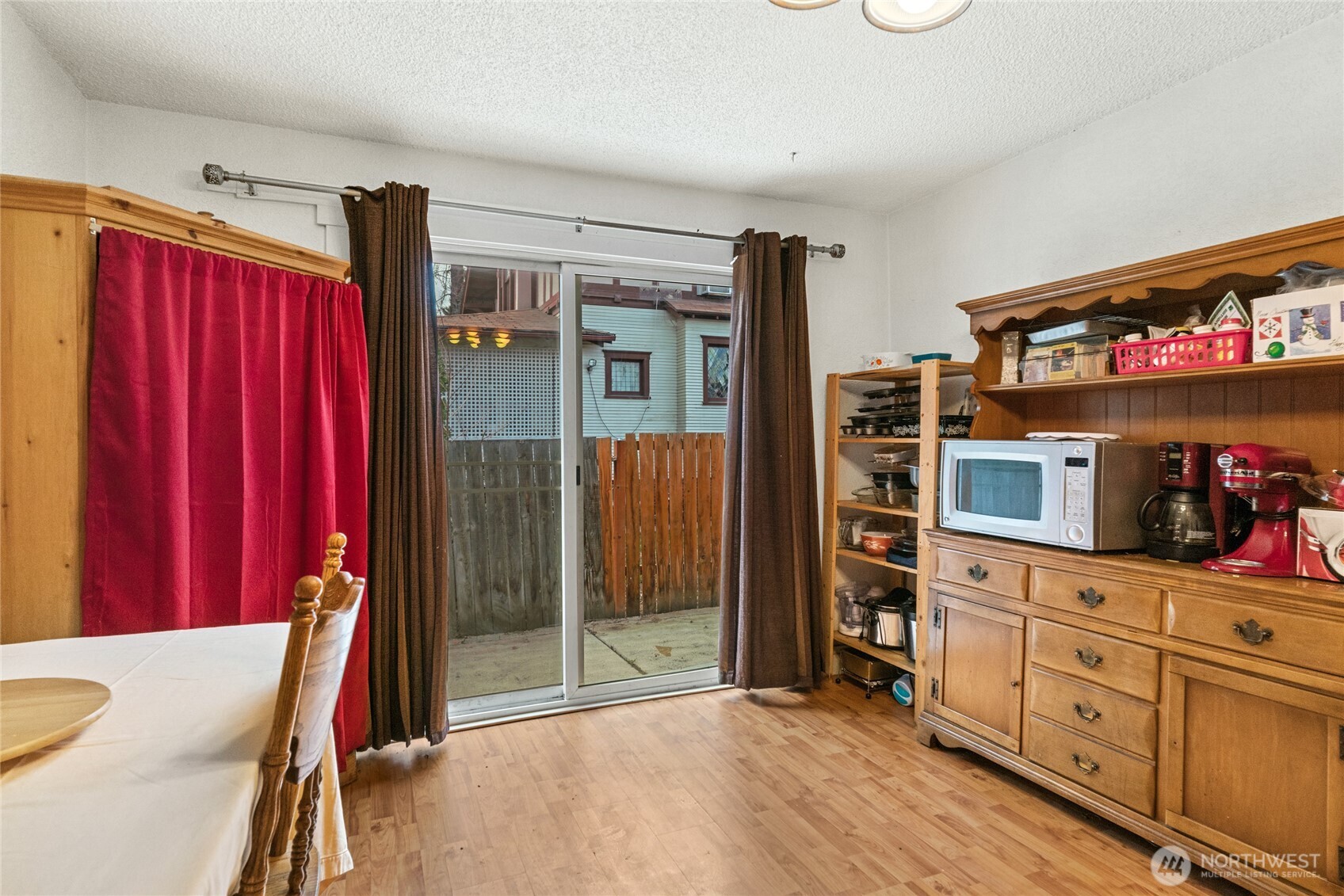 110 N Delaware Avenue A/B