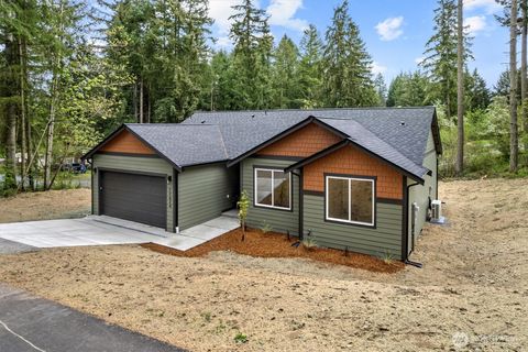 Photo of 17624 Valley Lane SE, Yelm, WA 98564 (MLS # 2515678)