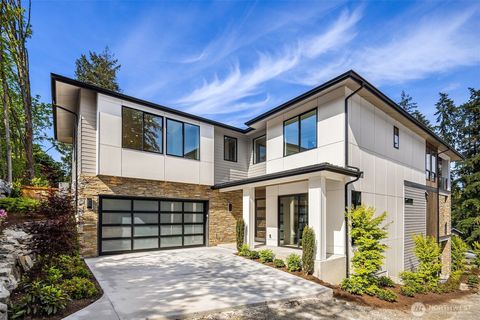 Photo of 11309 113th Place NE, Kirkland, WA 98033 (MLS # 2524405)