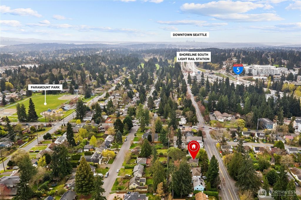 Photo of 15620 5th Avenue NE, Shoreline, WA 98155 (MLS # 2503411)