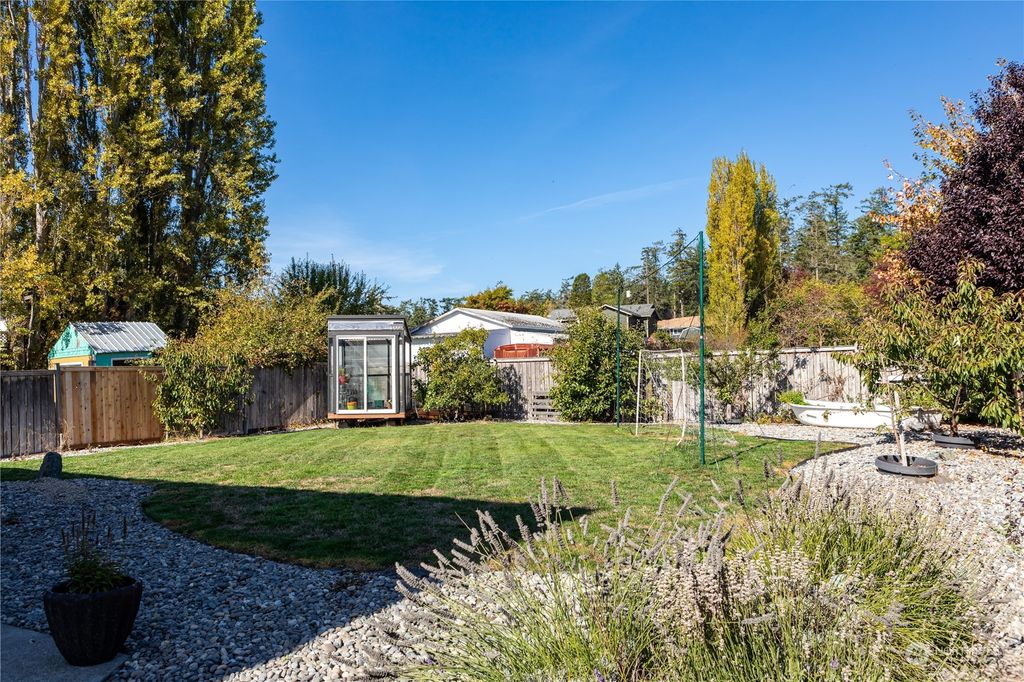 listing image 9365539283028472043