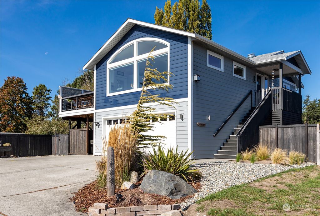 listing image 9361871817602834803