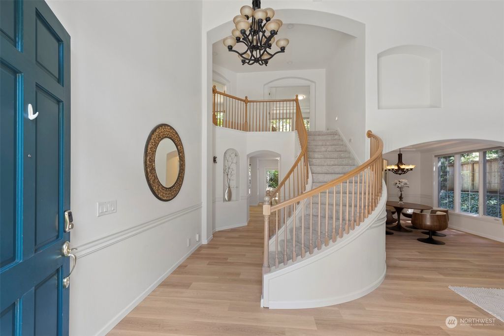 Photo of 5430 175th Place SE, Bellevue, WA 98006 (MLS # 2232577)