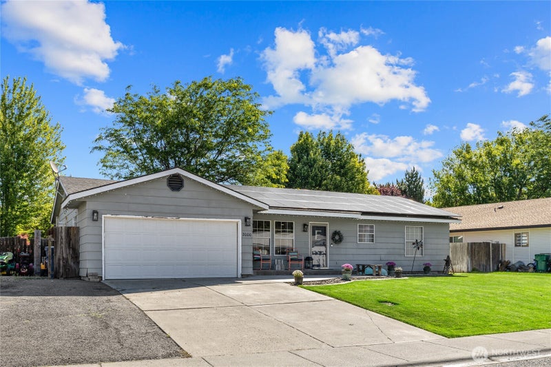 2000 N Green Parks Drive